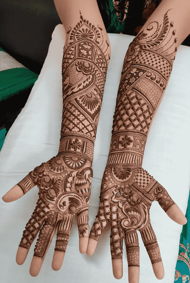 Good Looking Full Hand Henna Design