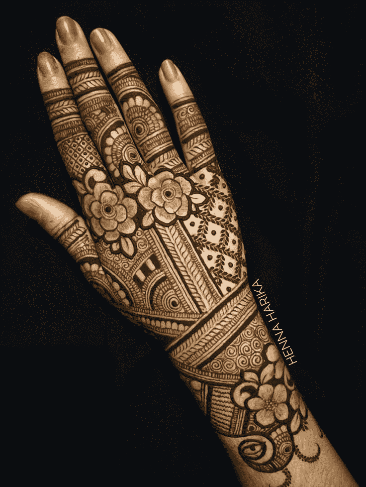 Nice Full Hand Henna Design