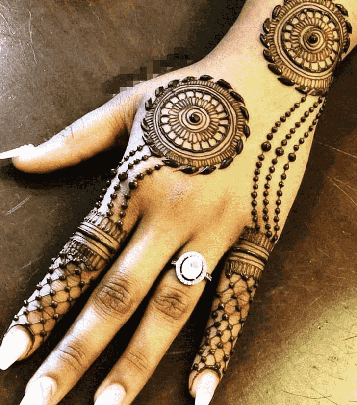 Appealing Gandhinagar Henna Design