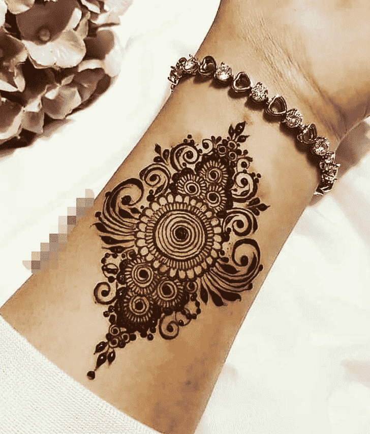 Delightful Gandhinagar Henna Design