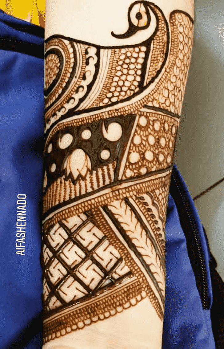 Enthralling Gandhinagar Henna Design