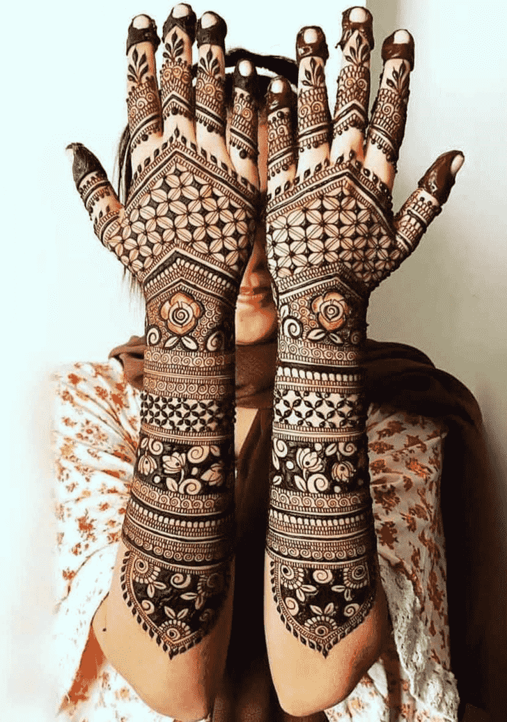 Ideal Gandhinagar Henna Design