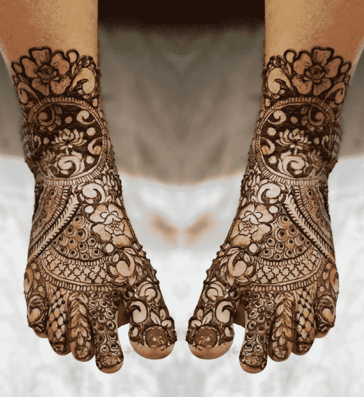 Ravishing Gandhinagar Henna Design
