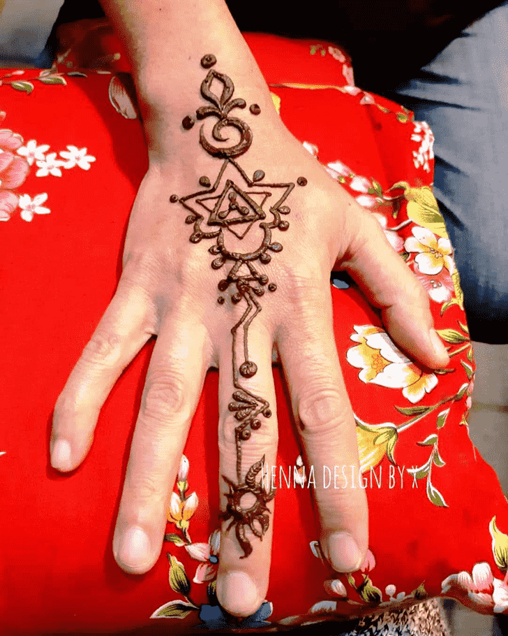 Stunning Gandhinagar Henna Design