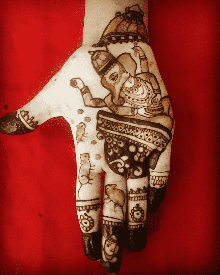 Magnificent Ganesh Chaturthi Henna Design