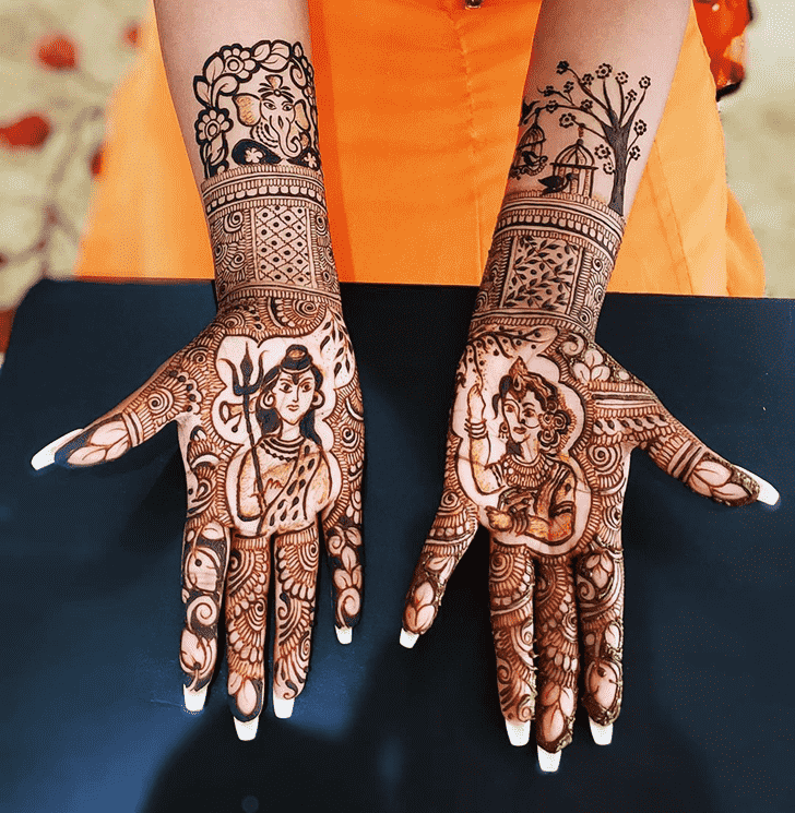 Refined Ganesh Henna Design