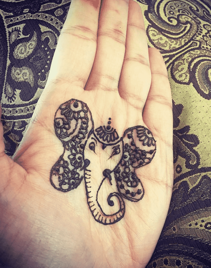 Superb Ganesh Henna Design