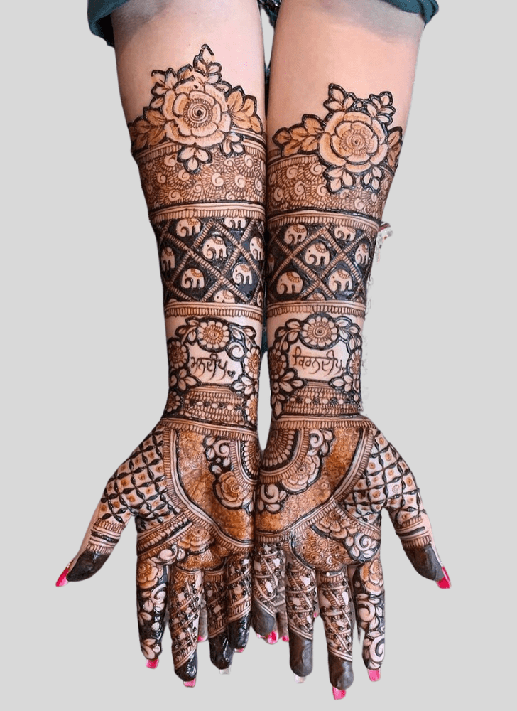 Comely Gangaur Henna Design
