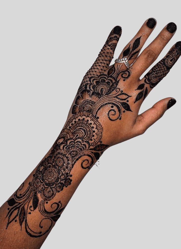 Gorgeous Gangaur Henna Design