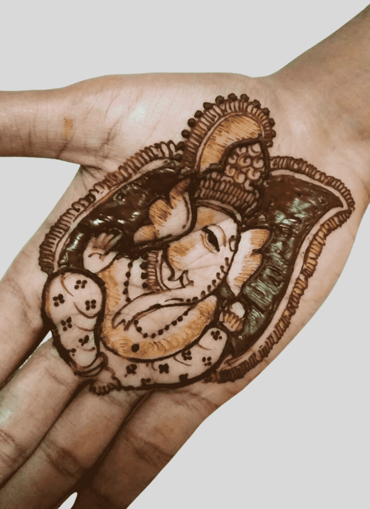 Charming Ganpati Henna design