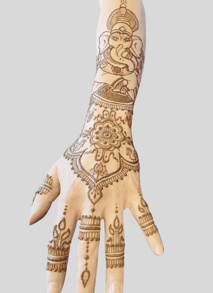 Gorgeous Ganpati Henna design