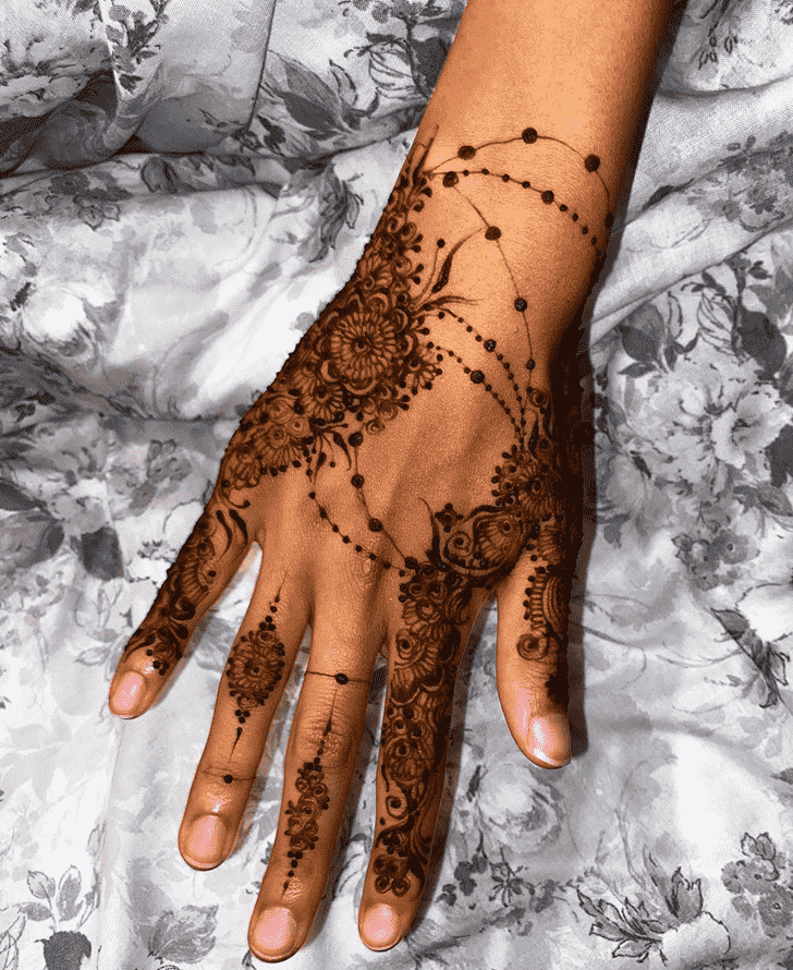 Enticing Gazipur Henna Design
