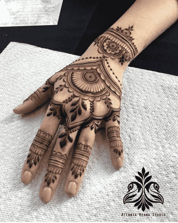 Splendid Georgia Henna Design