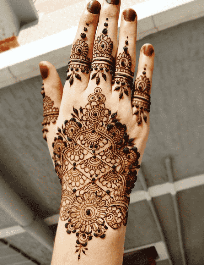 Angelic Ghazni Henna Design