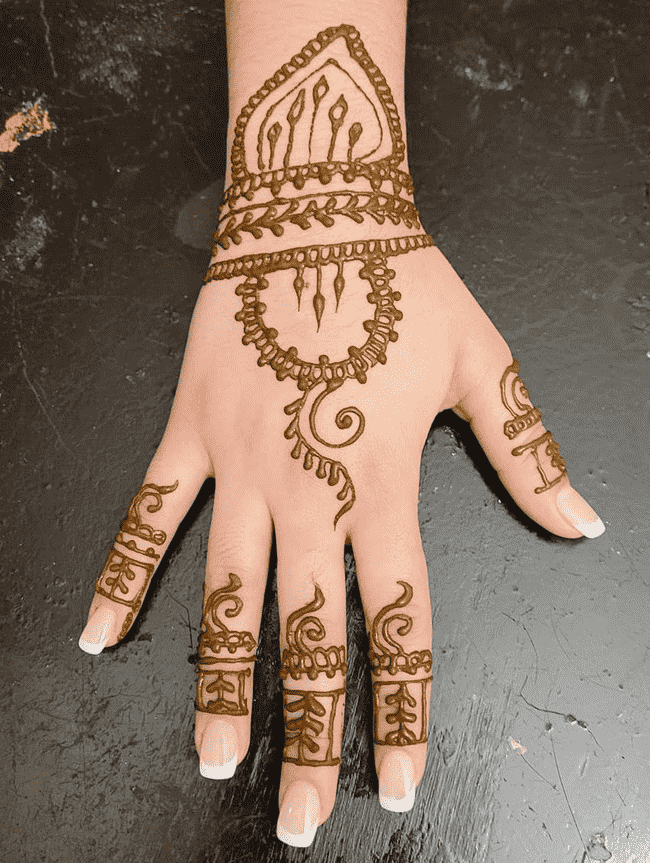 Enthralling Ghazni Henna Design