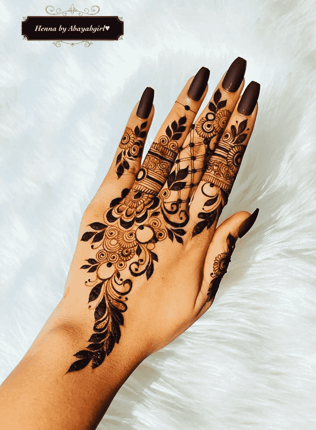 Radiant Ghazni Henna Design