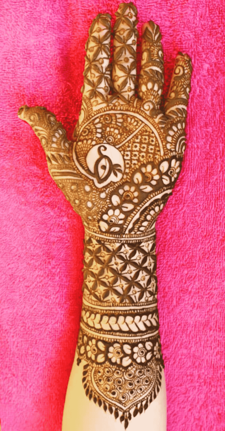 Fascinating Girls Henna Design