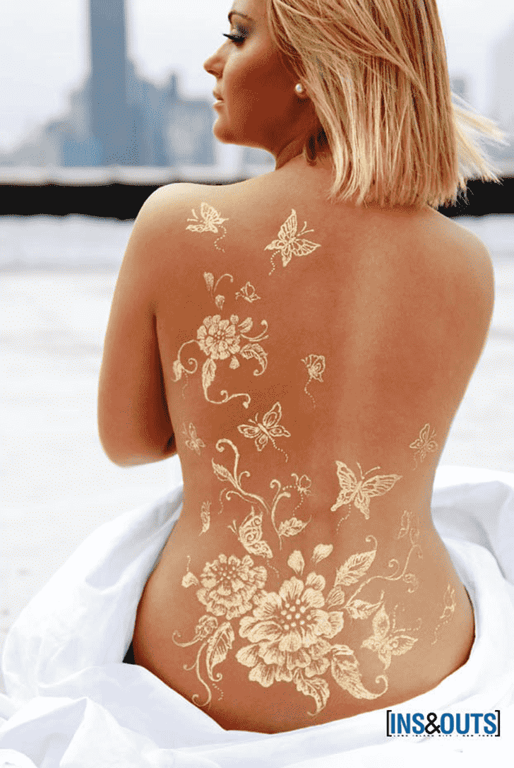 Captivating Glitter Henna Design
