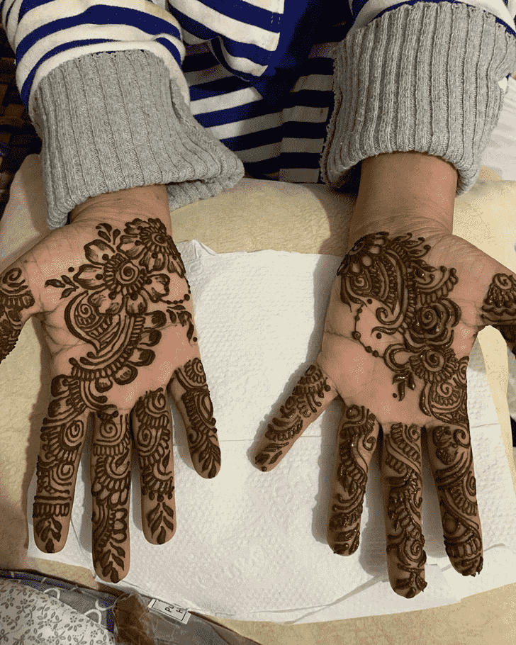 Refined Goa Henna Design