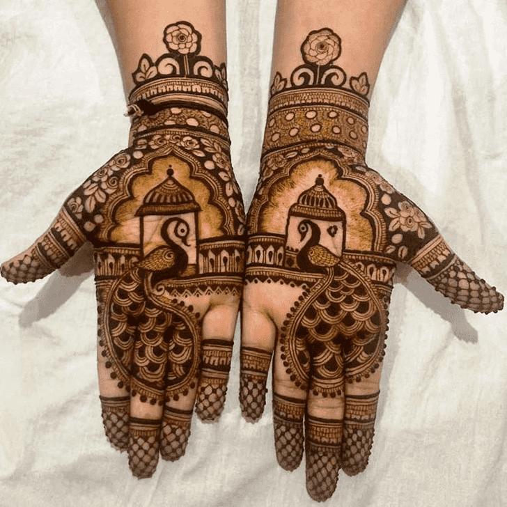 Elegant Gorgeous Henna Design