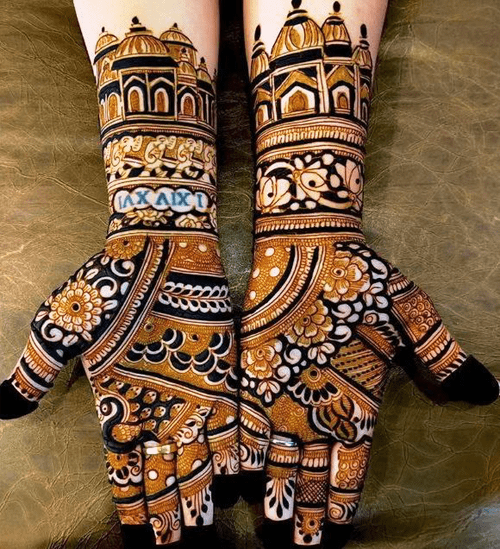 Fetching Gorgeous Henna Design