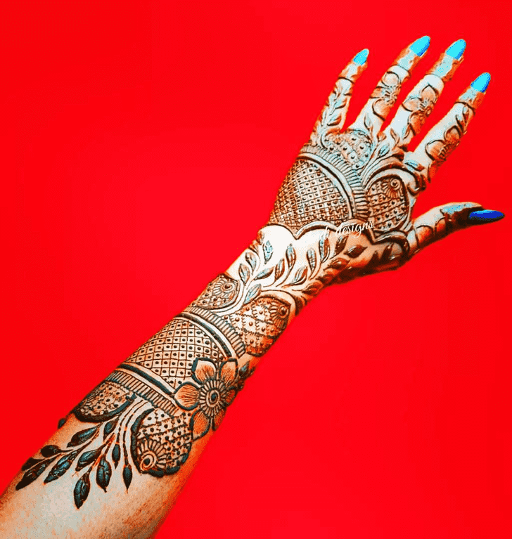 Slightly Gorgeous Henna Design