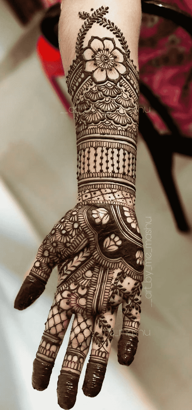 Angelic Gujranwala Henna Design