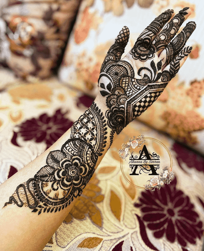 Dazzling Gujranwala Henna Design