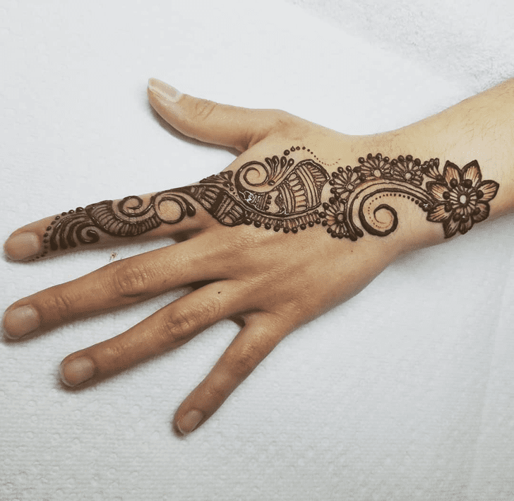 Adorable Gulf Henna Design