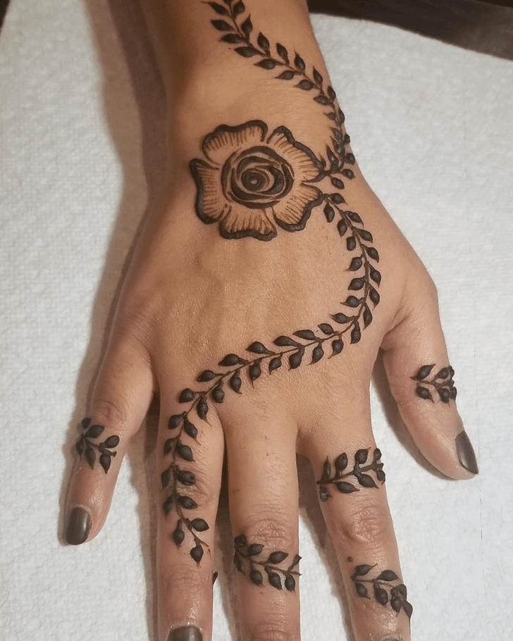 Slightly Gulf Henna Design