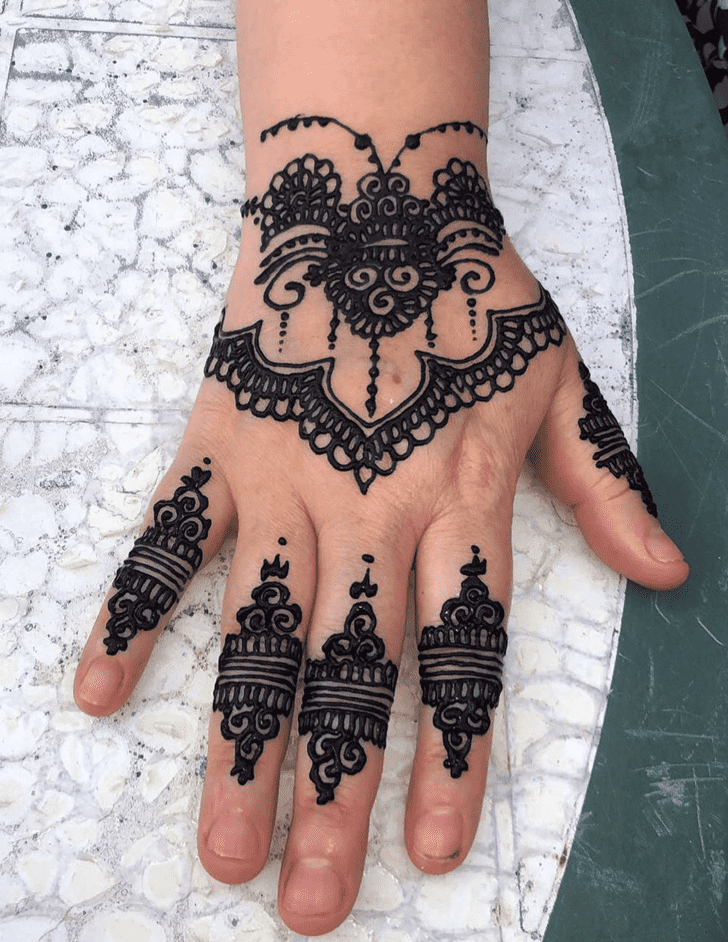 Awesome Gulmarg Henna Design
