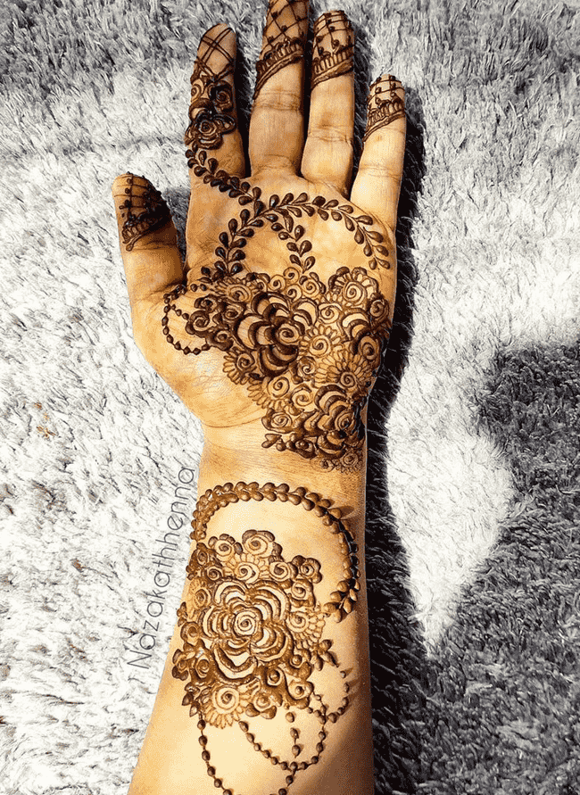 Charming Gurgaon Henna Design