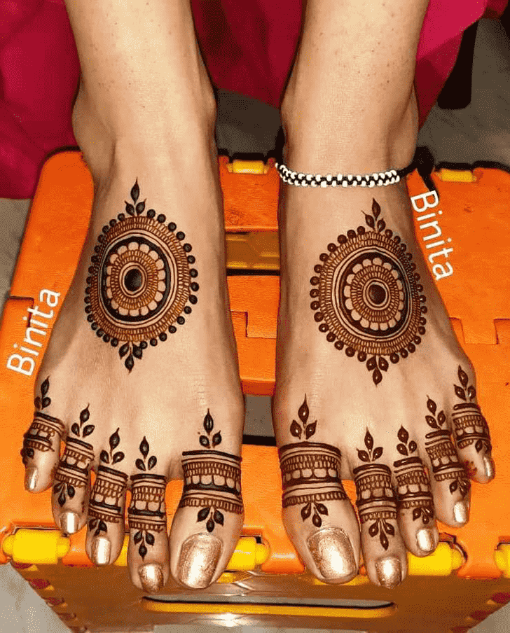 Bewitching Gurugram Henna Design