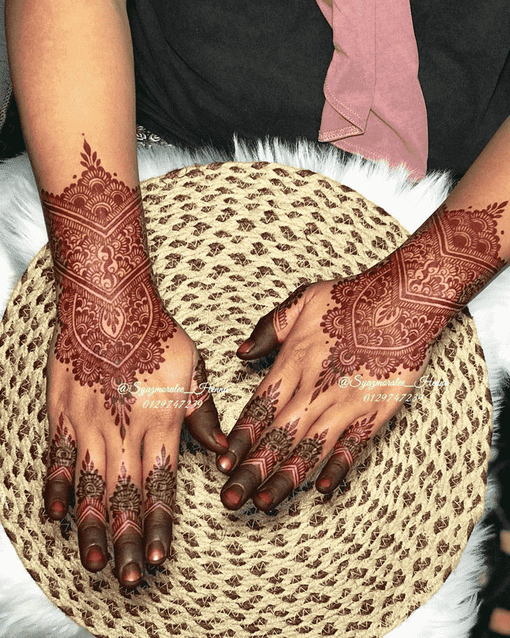 Mesmeric Gurugram Henna Design