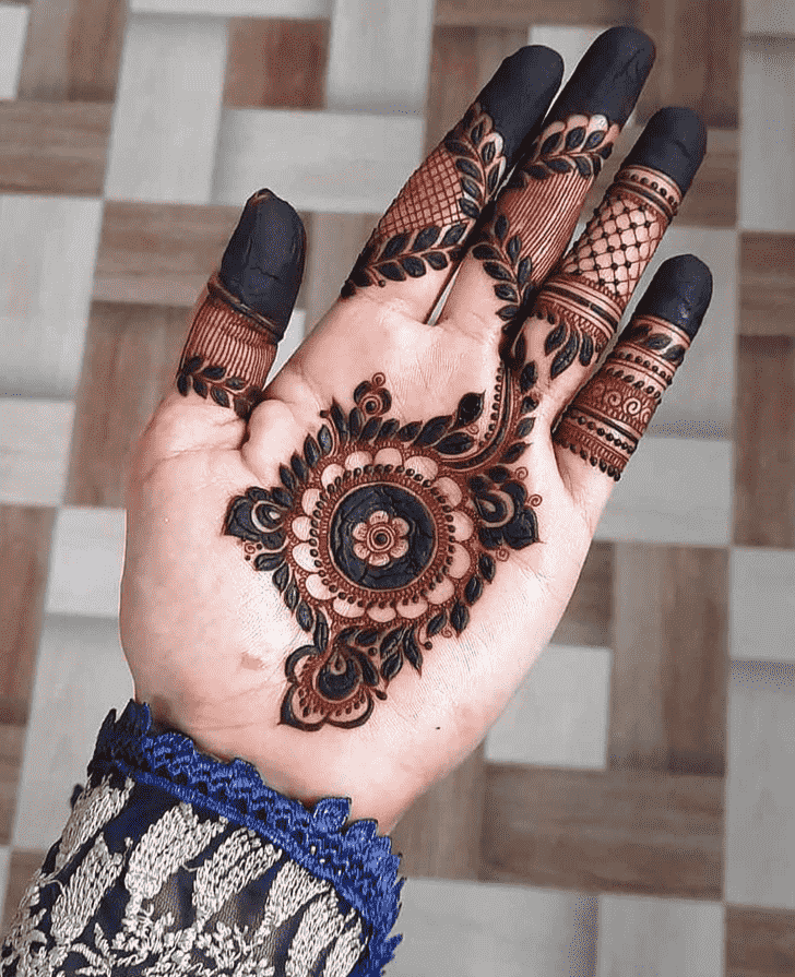 Splendid Gurugram Henna Design