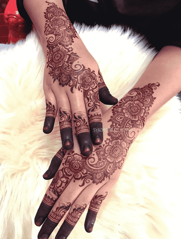 Beauteous Guwahati Henna Design