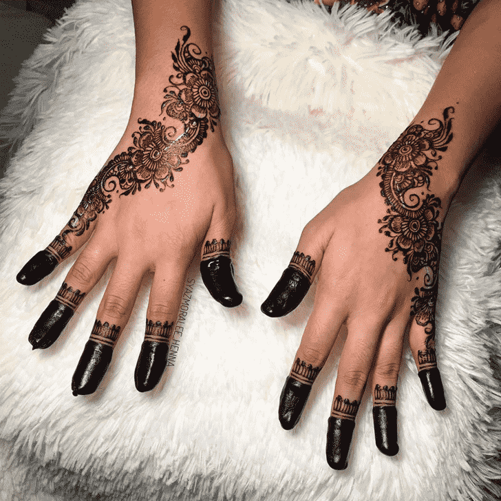 Delightful Guwahati Henna Design