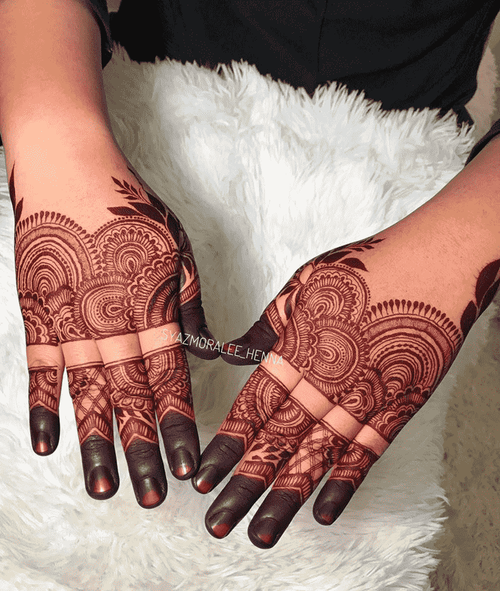 Graceful Guwahati Henna Design