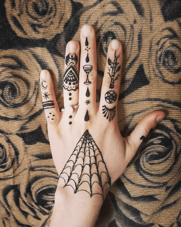 Fine Halloween Henna Design