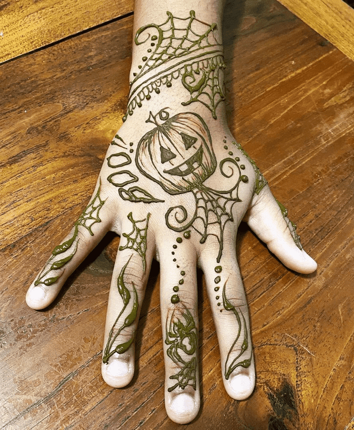 Grand Halloween Henna Design