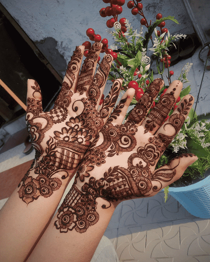 Excellent Hand Henna Design