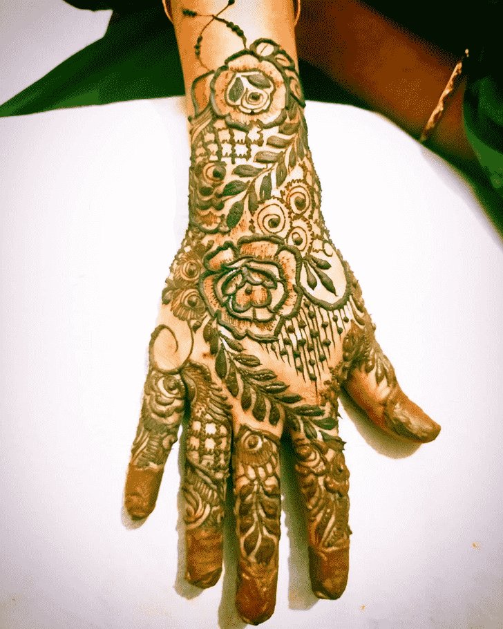 Grand Hand Henna Design