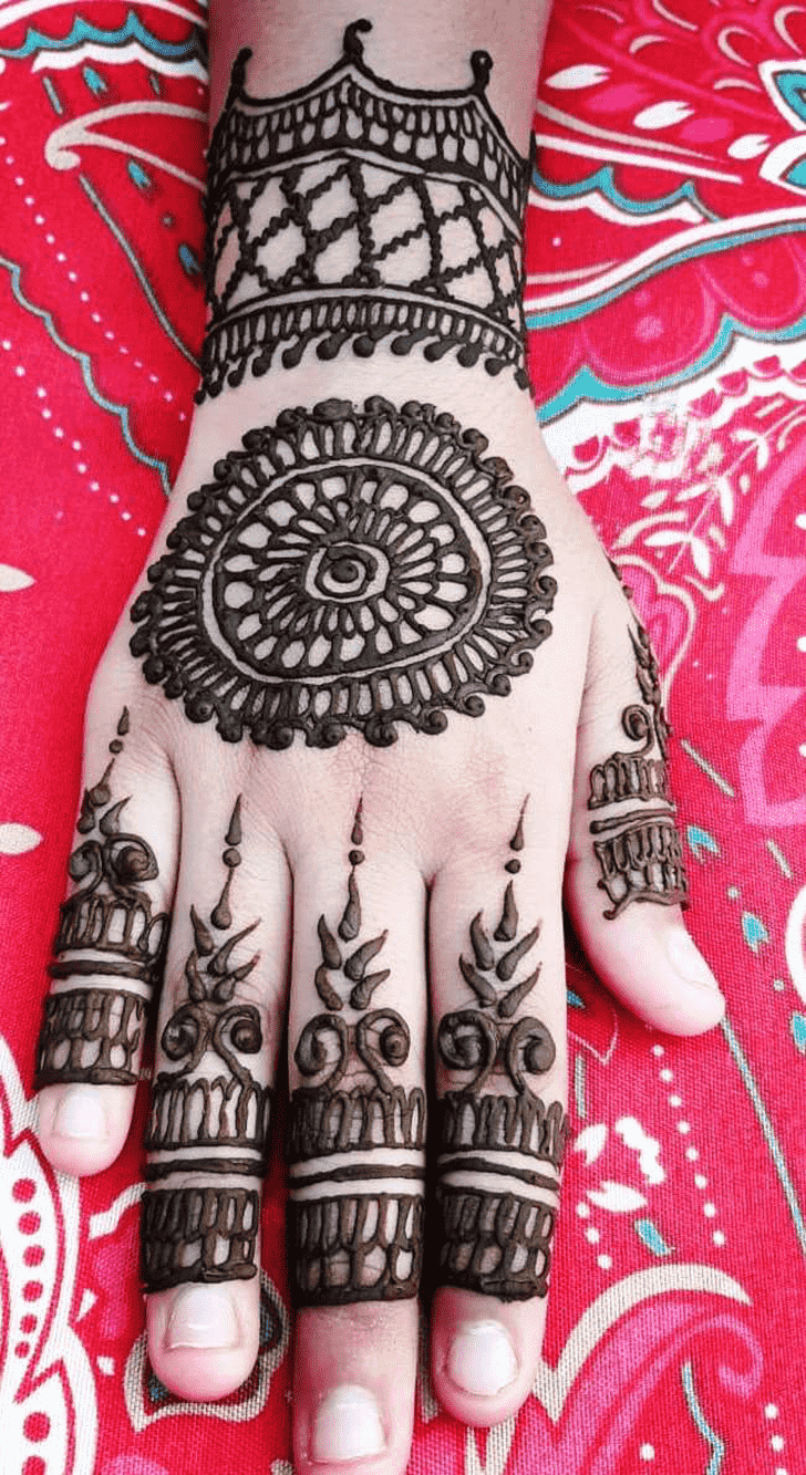 Appealing Hariyali Teej Henna Design