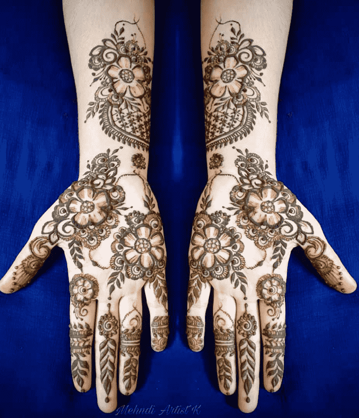Fascinating Hariyali Teej Henna Design