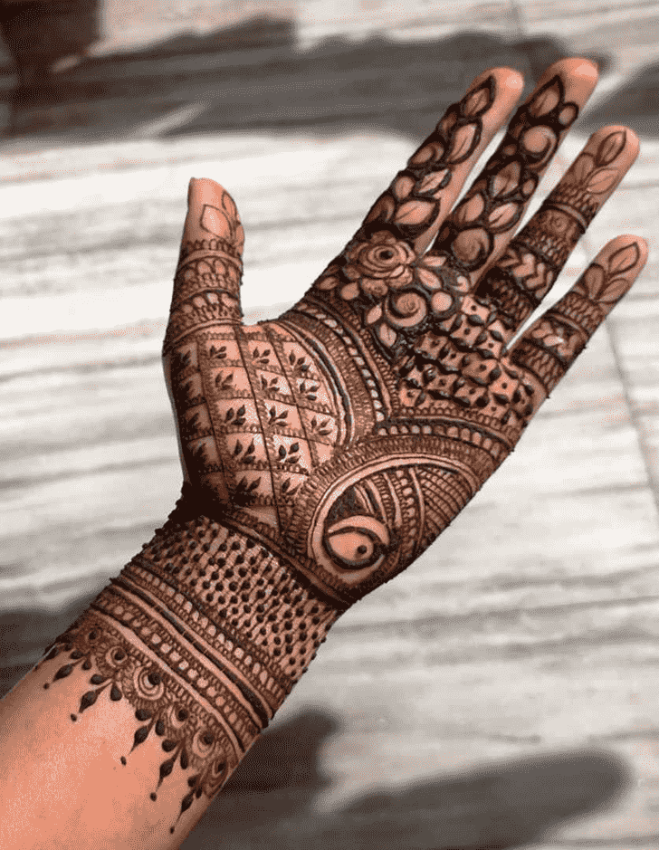 Good Looking Hariyali Teej Henna Design