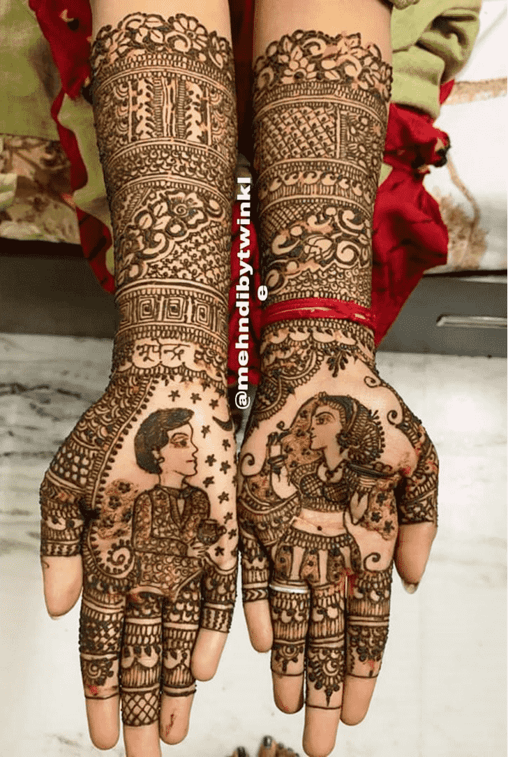 Graceful Hariyali Teej Henna Design