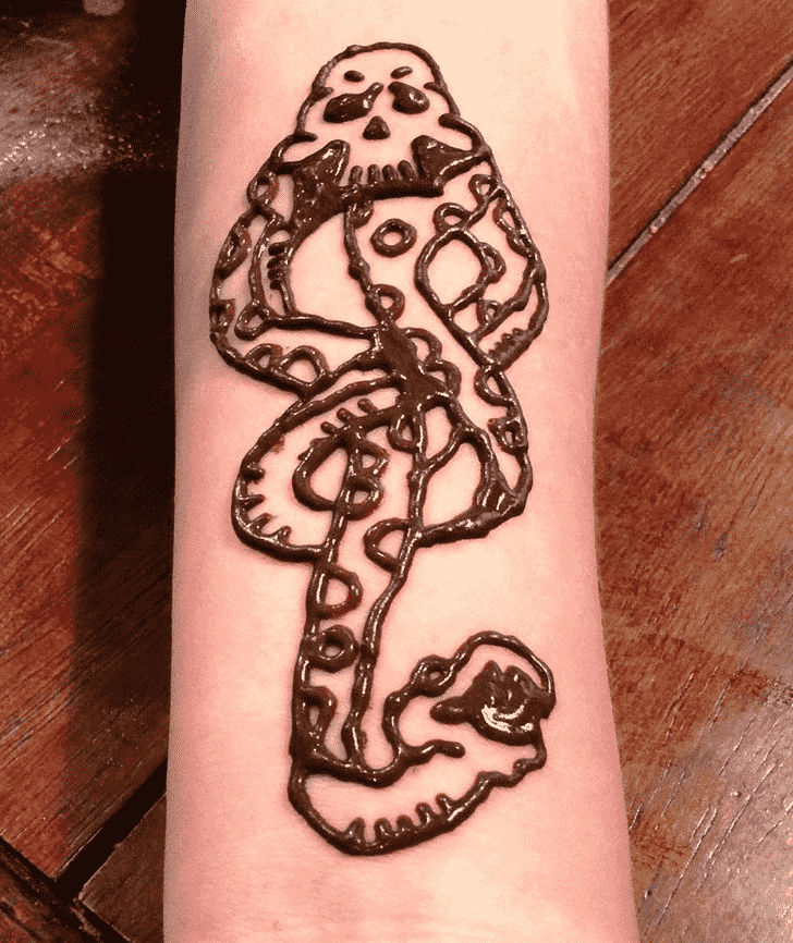 Fascinating Harry Potter Henna Design
