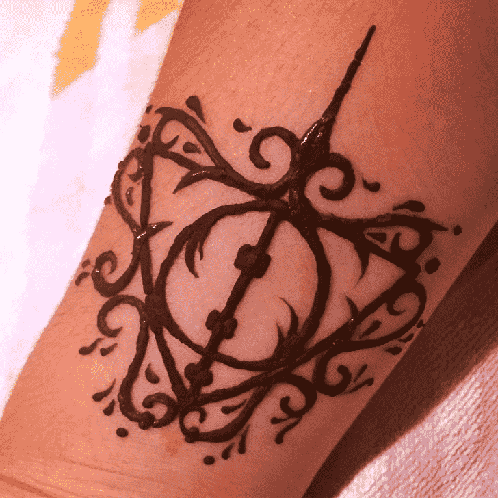 Awesome Harry Potter Henna Design
