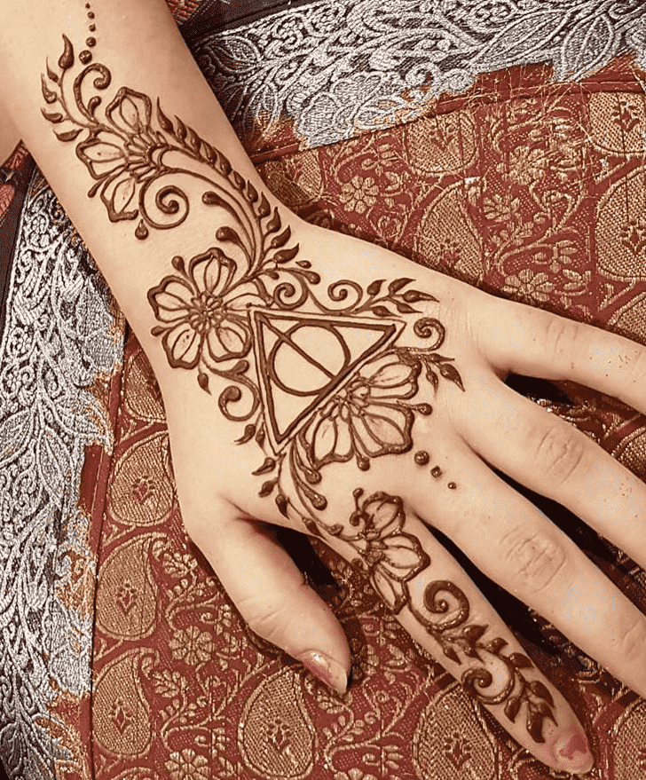 Stunning Harry Potter Henna Design