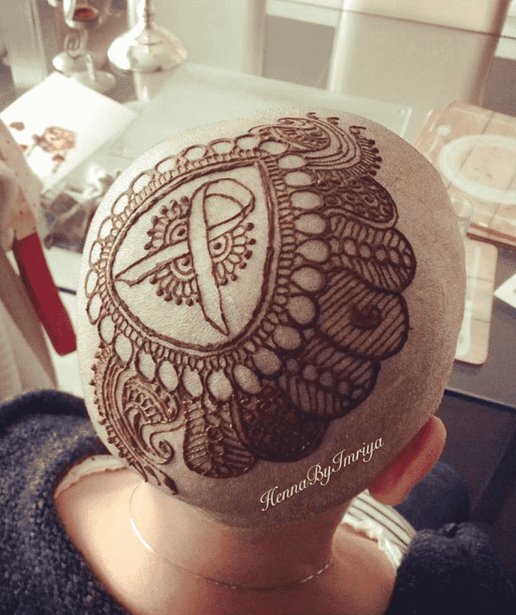 Adorable Head Henna design